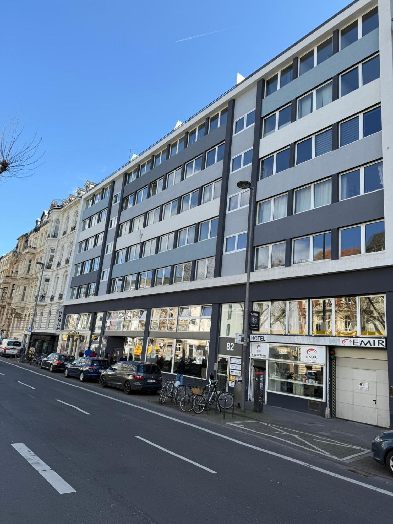 Hotel Garni Emir Koln Bagian luar foto