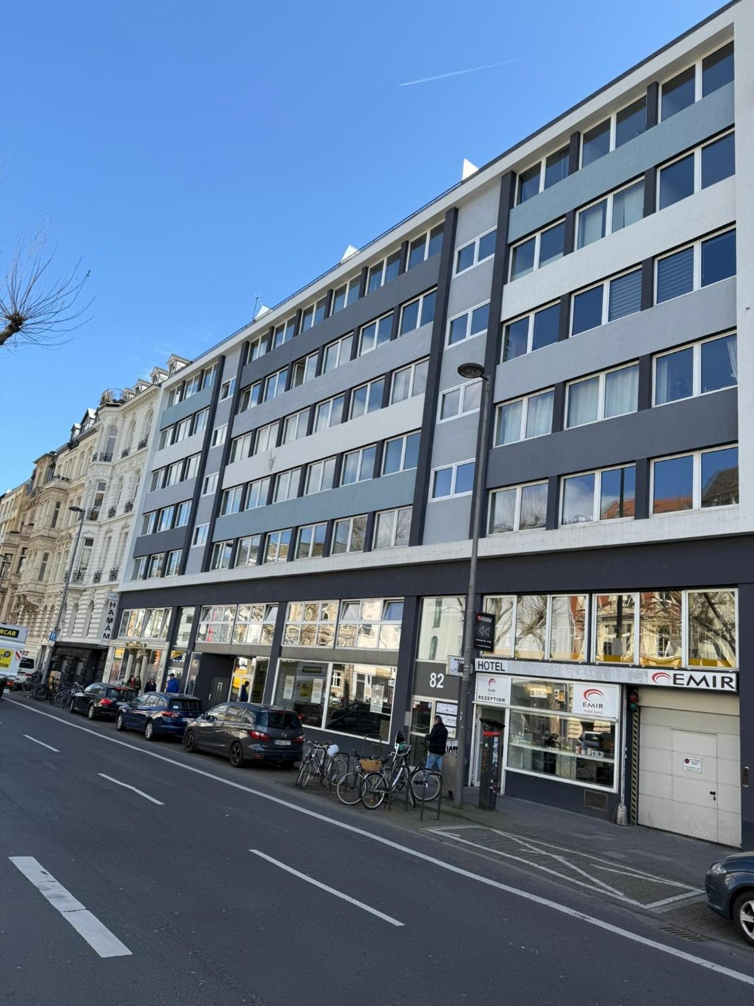 Hotel Garni Emir Koln Bagian luar foto